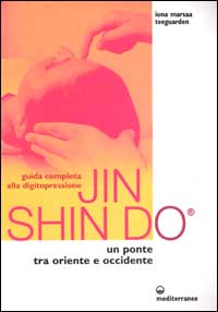 La digitopressione Jin Shin Do  la sintesi tra tecniche di digitopressione giapponese, teoria di agopuntura tradizionale cinese, filosofia taoista, tecniche di respirazione ed alcuni strumenti di psicologia occidentale. La digitopressione Jin Shin Do, cos come  formulata e praticata da Iona Marsaa Teeguarden e dai suoi colleghi,  una tecnica unica nel suo genere dove vengono combinate conoscenze di medicina orientale corporea e concetti tipici occidentali. 