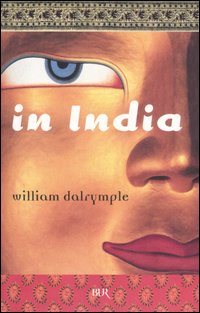 Questo libro  il ritratto di un'India sospesa tra antichissime tradizioni, il modello occidentale e la minaccia del caos: l'India dell'et di Kali, quella che precede la distruzione del mondo per mezzo del 